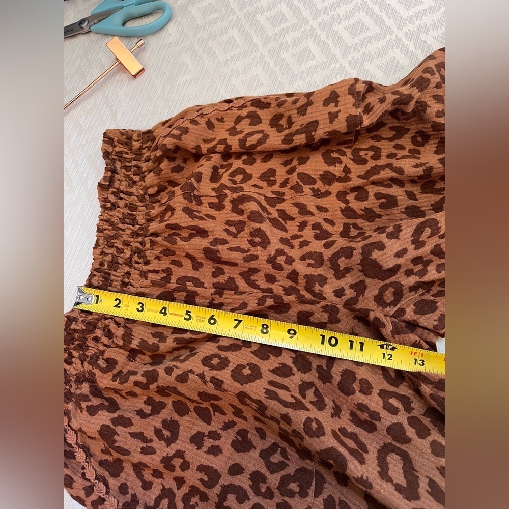 Soft Surroundings Women Wide Leg Haya Crop Mocha Leopard Print Wide-Leg Pants M - Picture 6 of 7